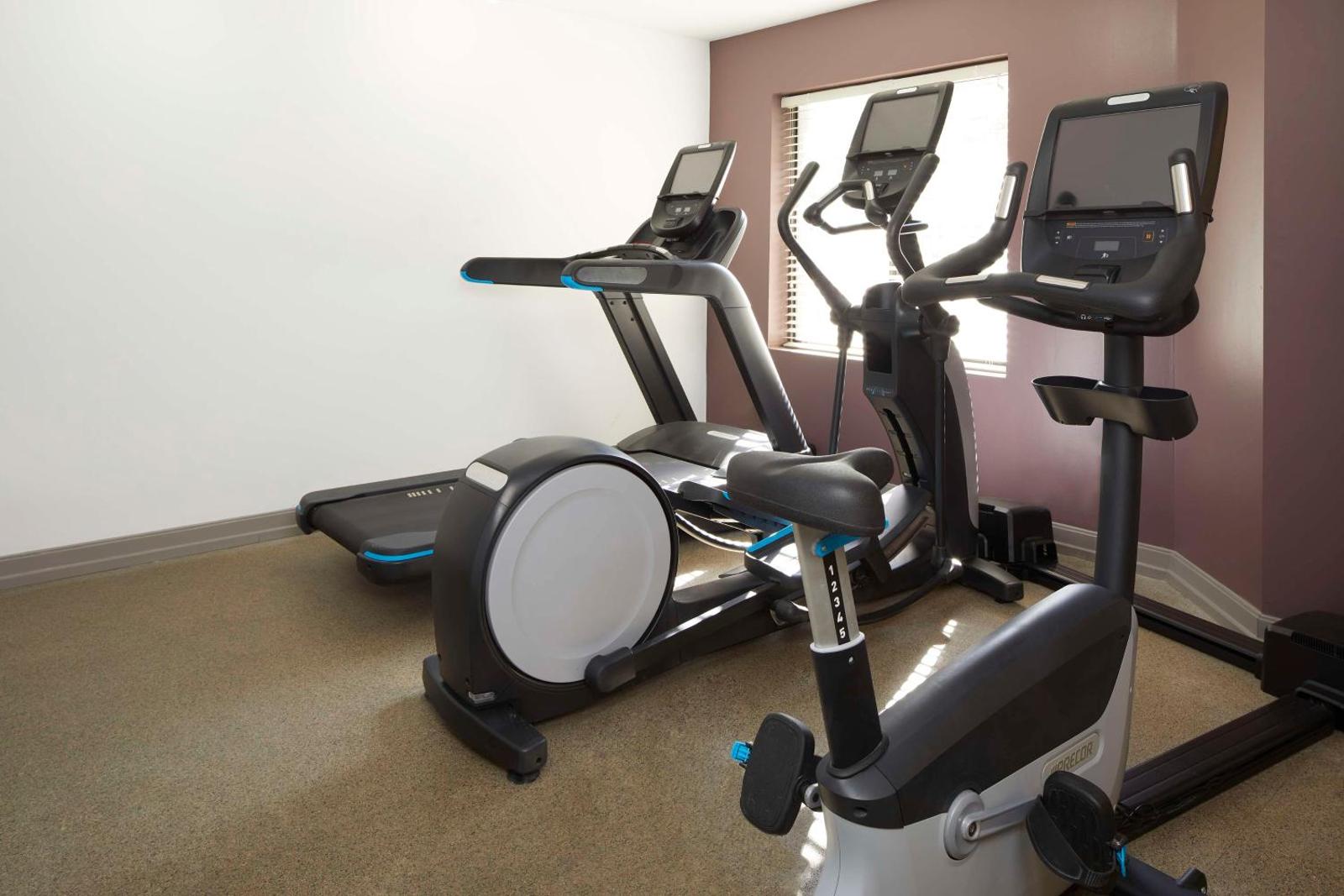 DoubleTree by Hilton Atlanta Alpharetta-Windward Main image 1
